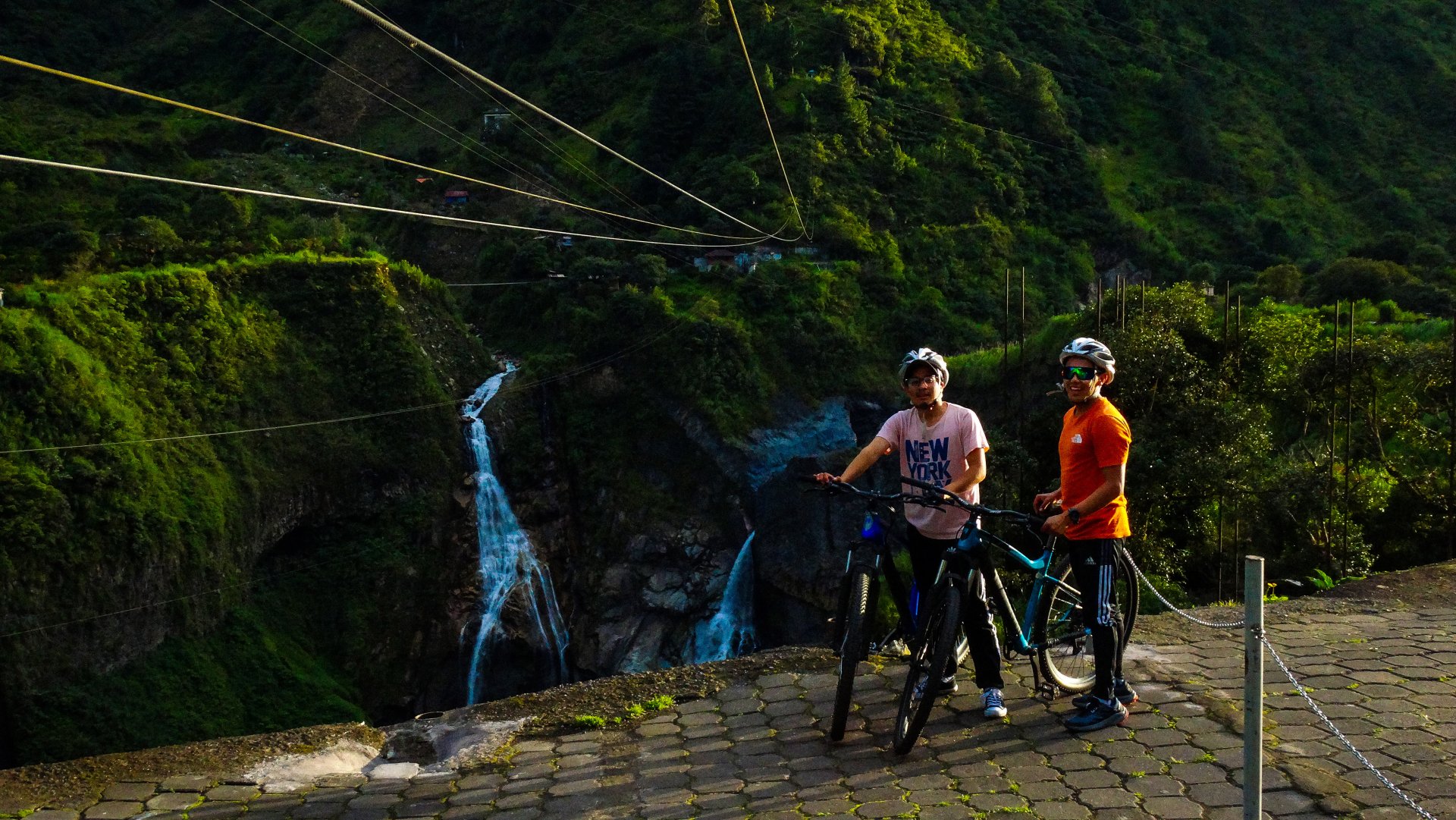 Foto Guía de precios para recorrer la ruta de las cascadas en Baños