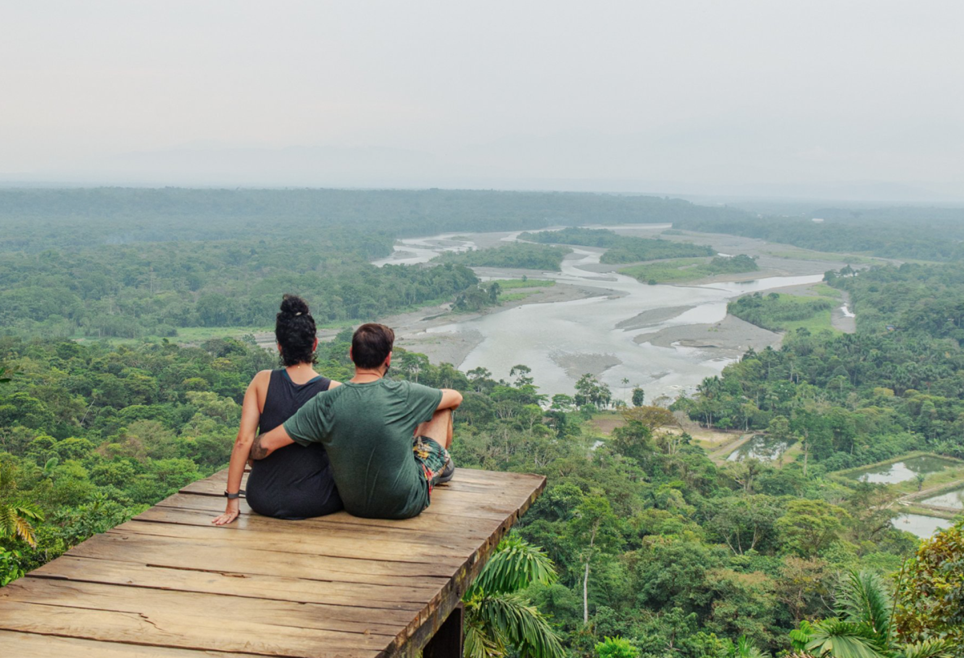 Tour de un día a la Amazonía Hola Vida | Selva, cascadas y cultura Kichwa