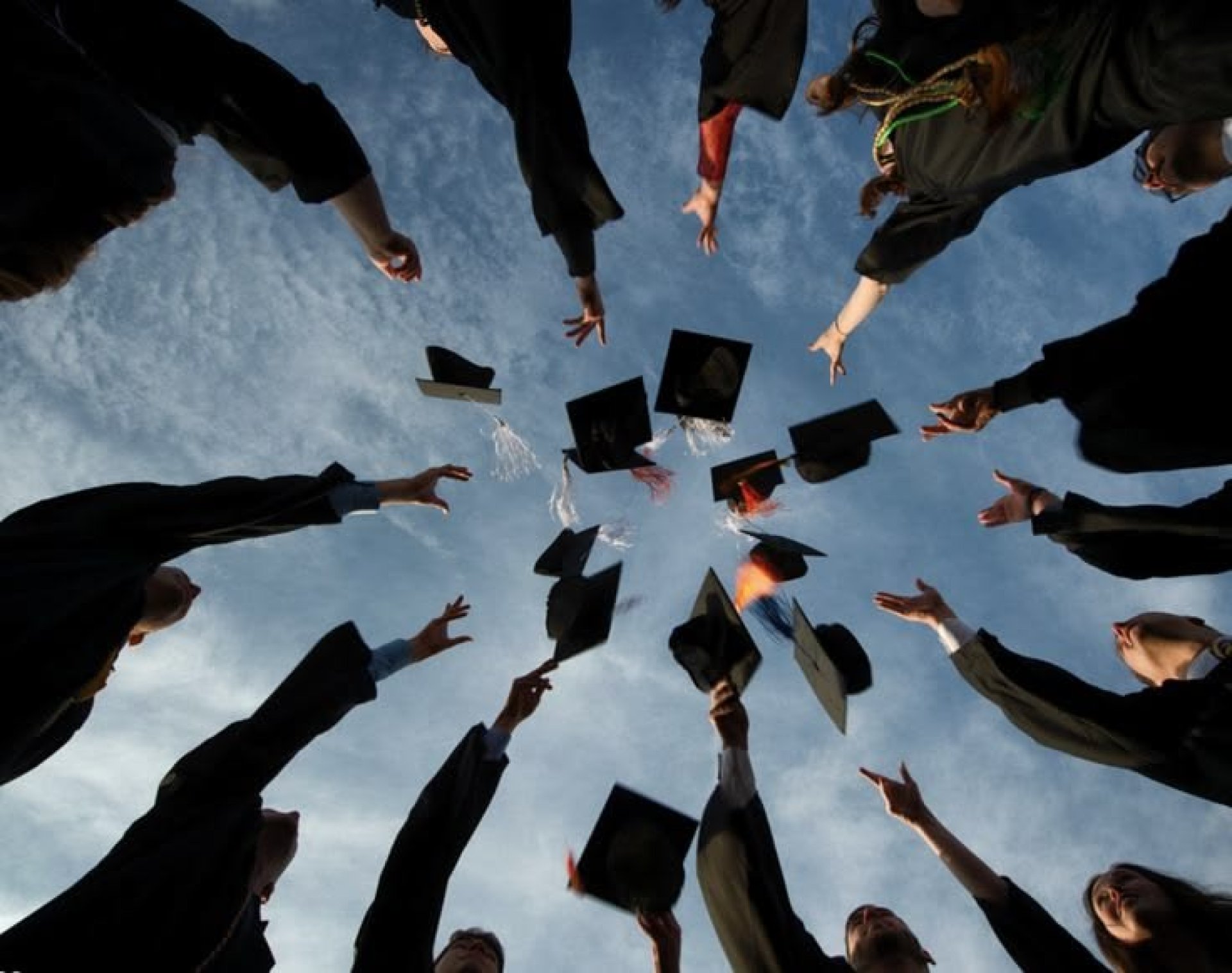 Viajes ideales para hacer con amigos antes de graduarse 